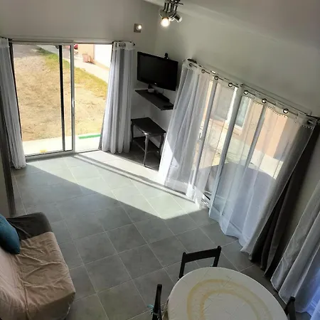 Avec Mezzanine * Cuttoli-Corticchiato