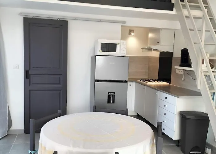 Avec Mezzanine * Cuttoli-Corticchiato